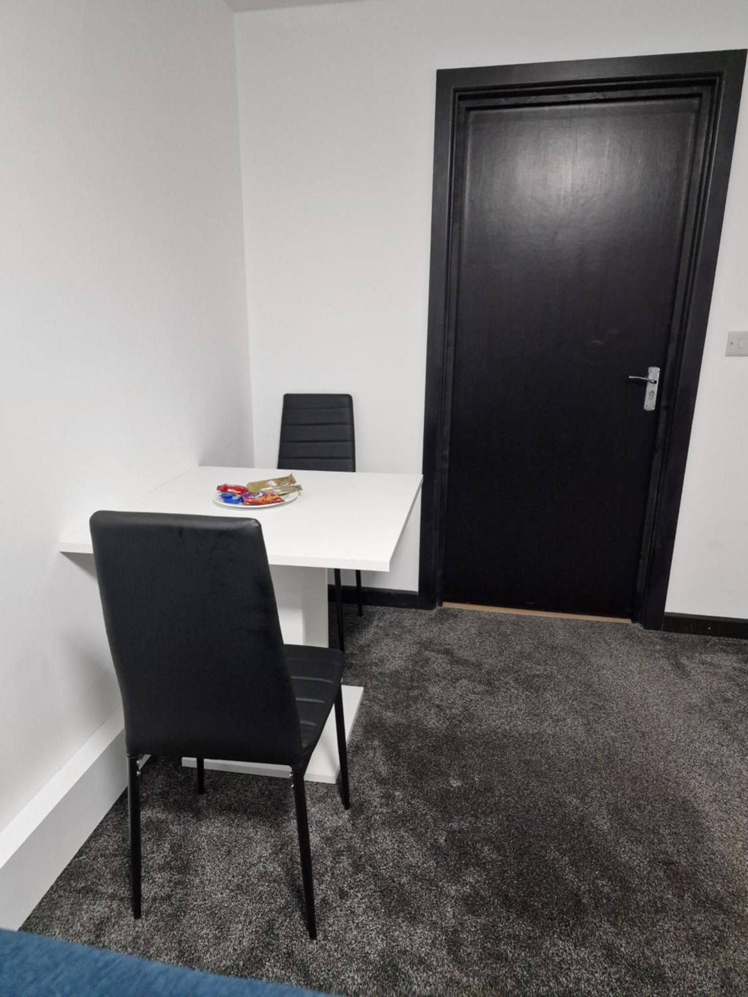 Ckb Flat- Comfort, Cosy, And Secure! Codsall Exteriér fotografie